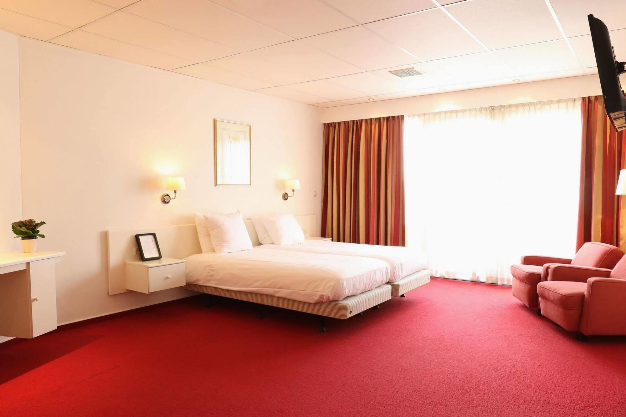 Js Hotel Epen Exteriér fotografie